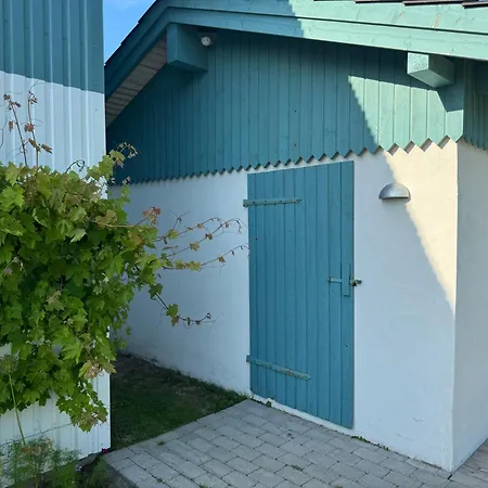 Tiny Nakskov
